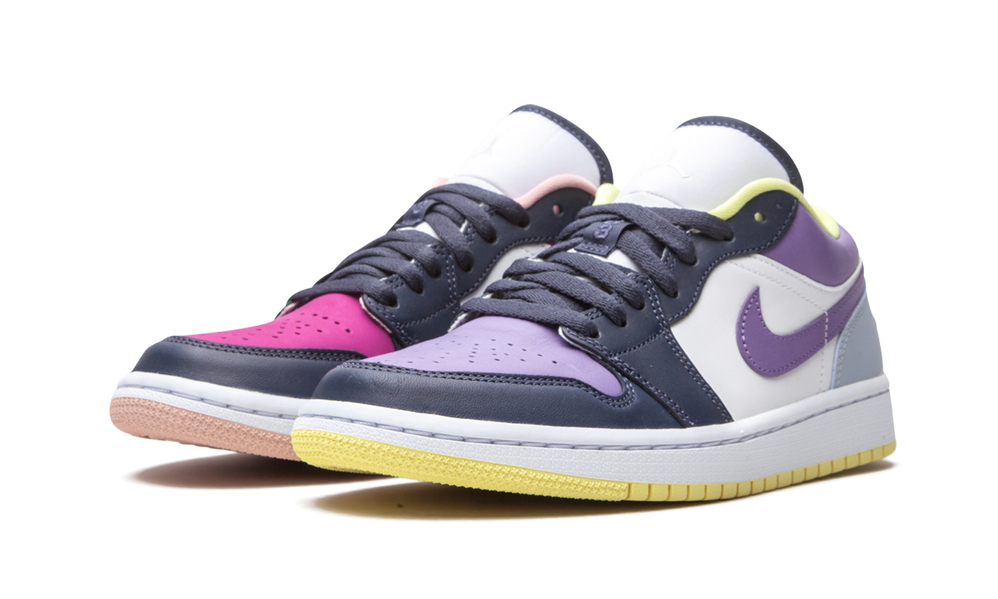 AIR JORDAN 1 LO SE WMNS "Mismatched Purple / Magenta" DJ4342 400
