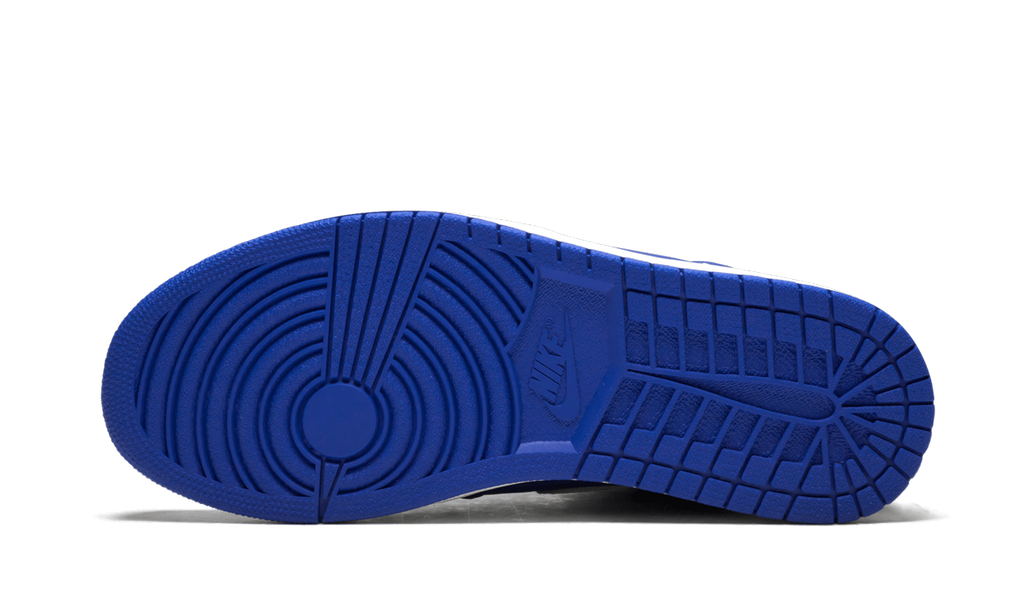 Air Jordan 1 Retro High OG "Hyper Royal" 555088 401