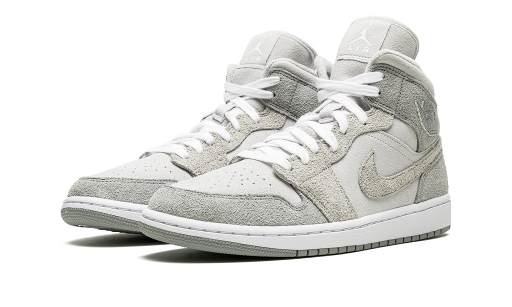 AIR JORDAN 1 MID SE WMNS "Grey Fleece" DO7139 002