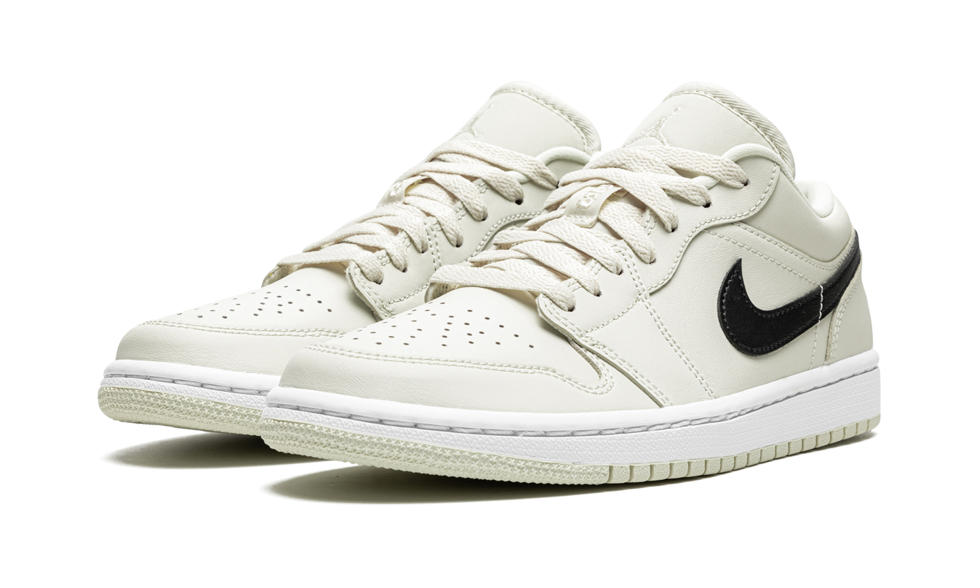 AIR JORDAN 1 LO WMNS "Coconut Milk" DC0774 121