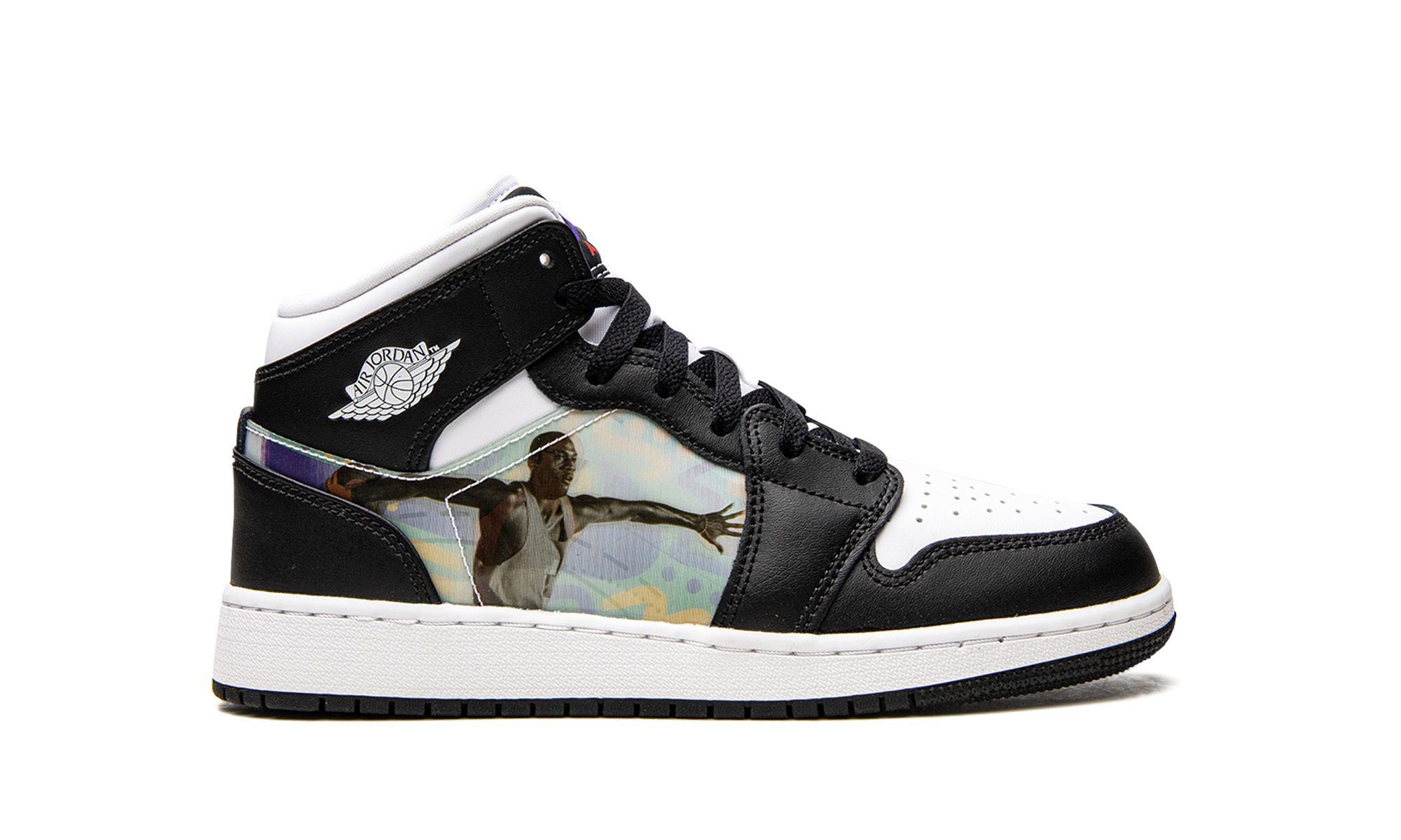 Air Jordan 1 Mid GS "Hologram" DR9495 001