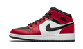 Air Jordan 1 Mid GS "Chicago Black Toe" 554725 069