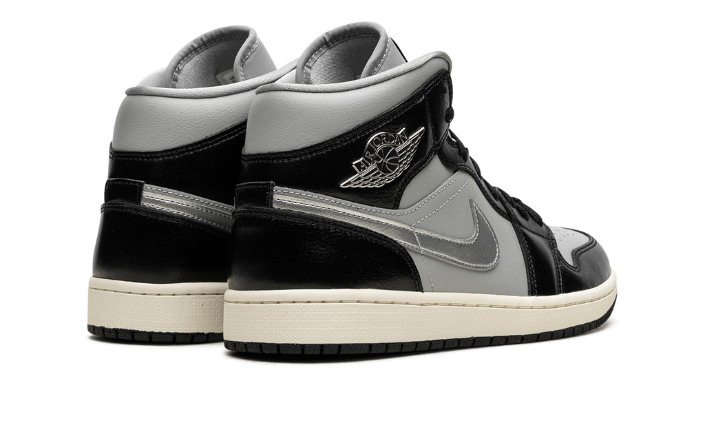 AIR JORDAN 1 MID SE WMNS "Black Chrome" FB9892 002