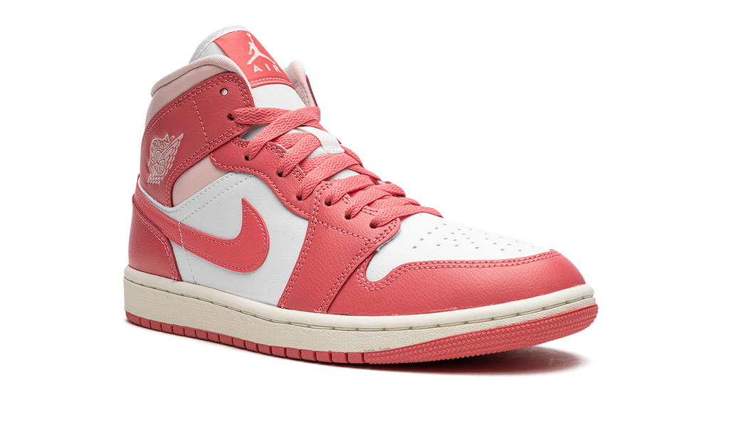 AIR JORDAN 1 MID WMNS "Strawberries And Cream" BQ6472 186